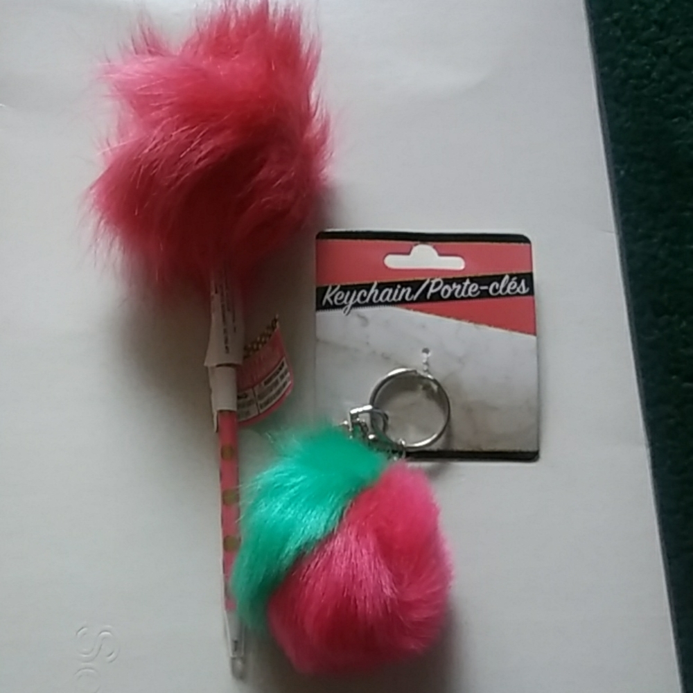Pen and keychain combo